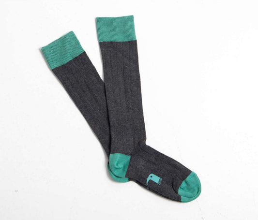 Ribbed Dark Grey Calcetín canalé gris y verde agua
